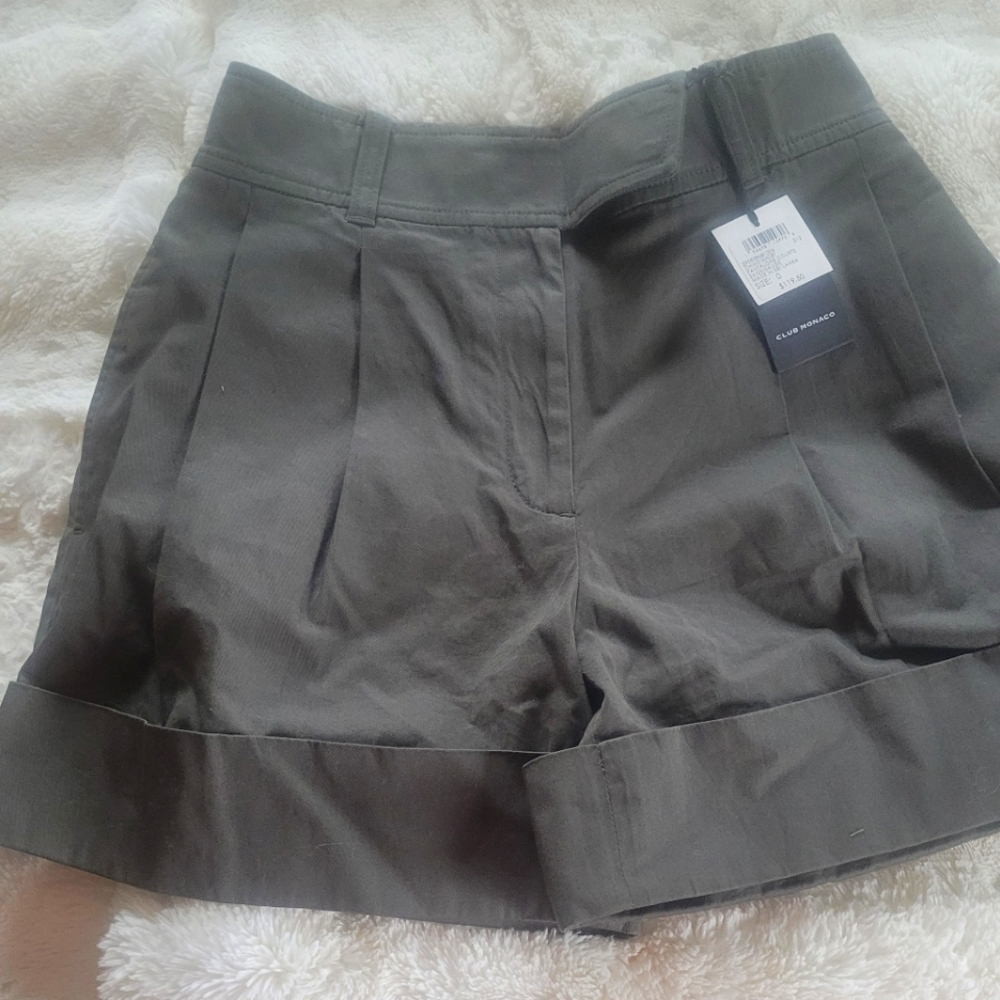 Lovely club Monaco shorts!!💕